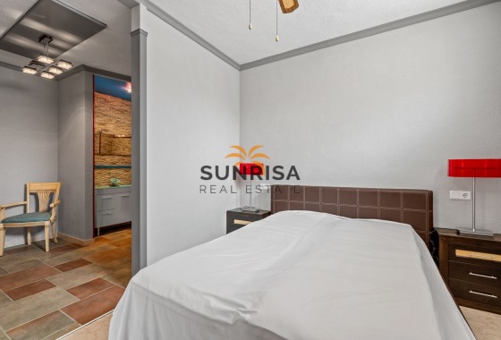 Villa · Resale - Ciudad Quesada - Rojales · Alicante · Spain