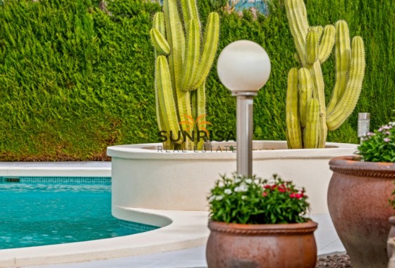 Villa · Resale - Ciudad Quesada - Rojales · Alicante · Spain