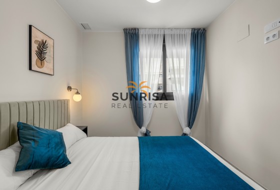 Appartement · Revente - Villamartin · Alicante · Espagne