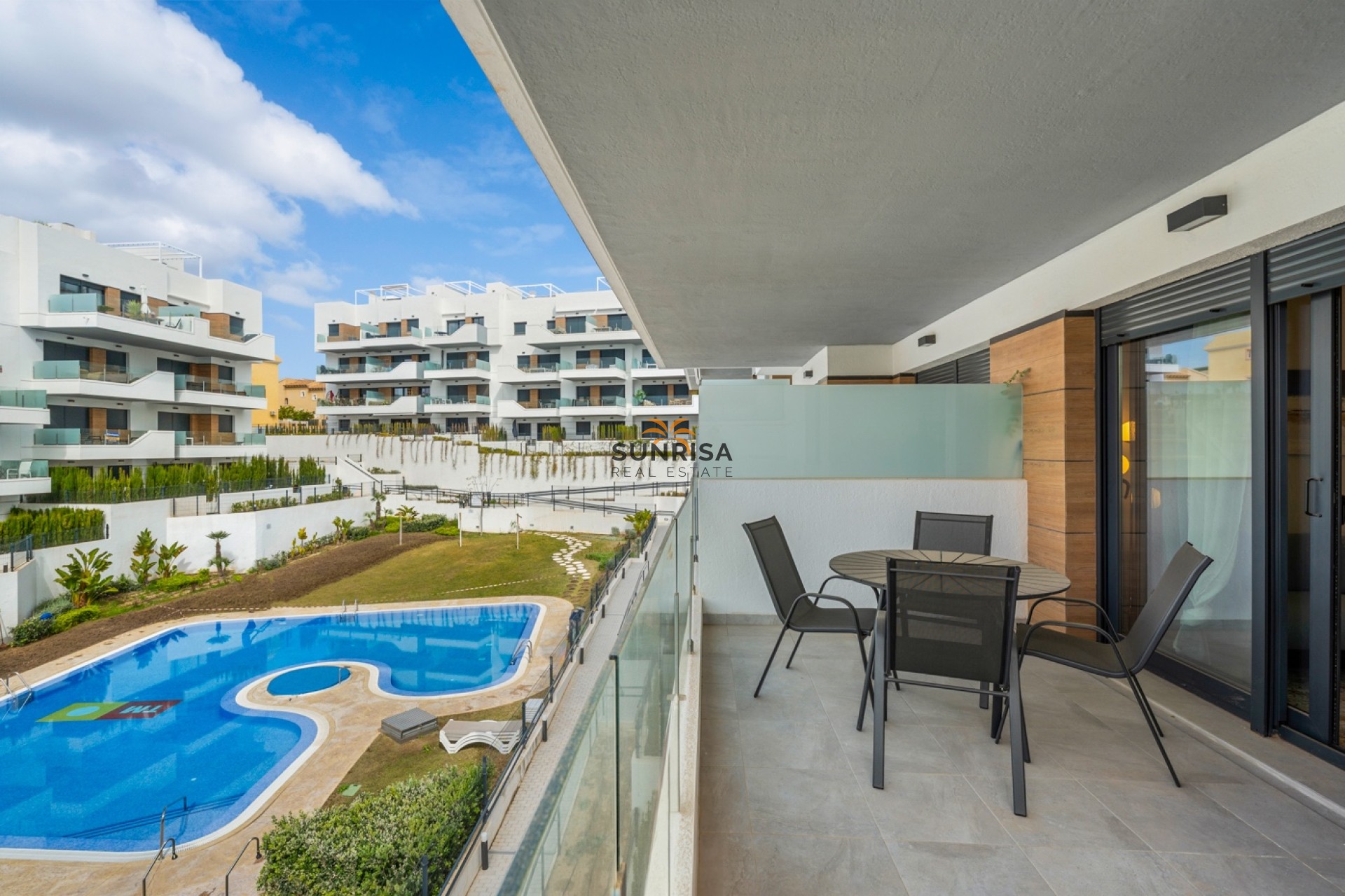 Reventa - Apartamento - Villamartin