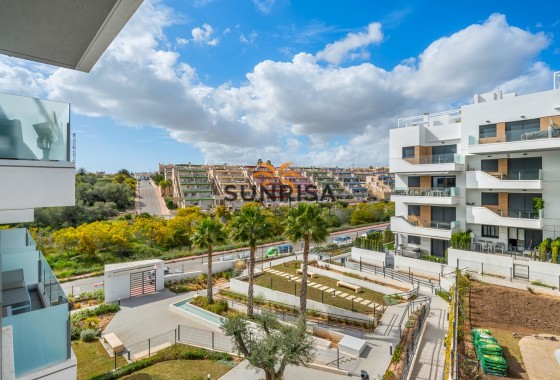 Appartement · Revente - Villamartin · Alicante · Espagne