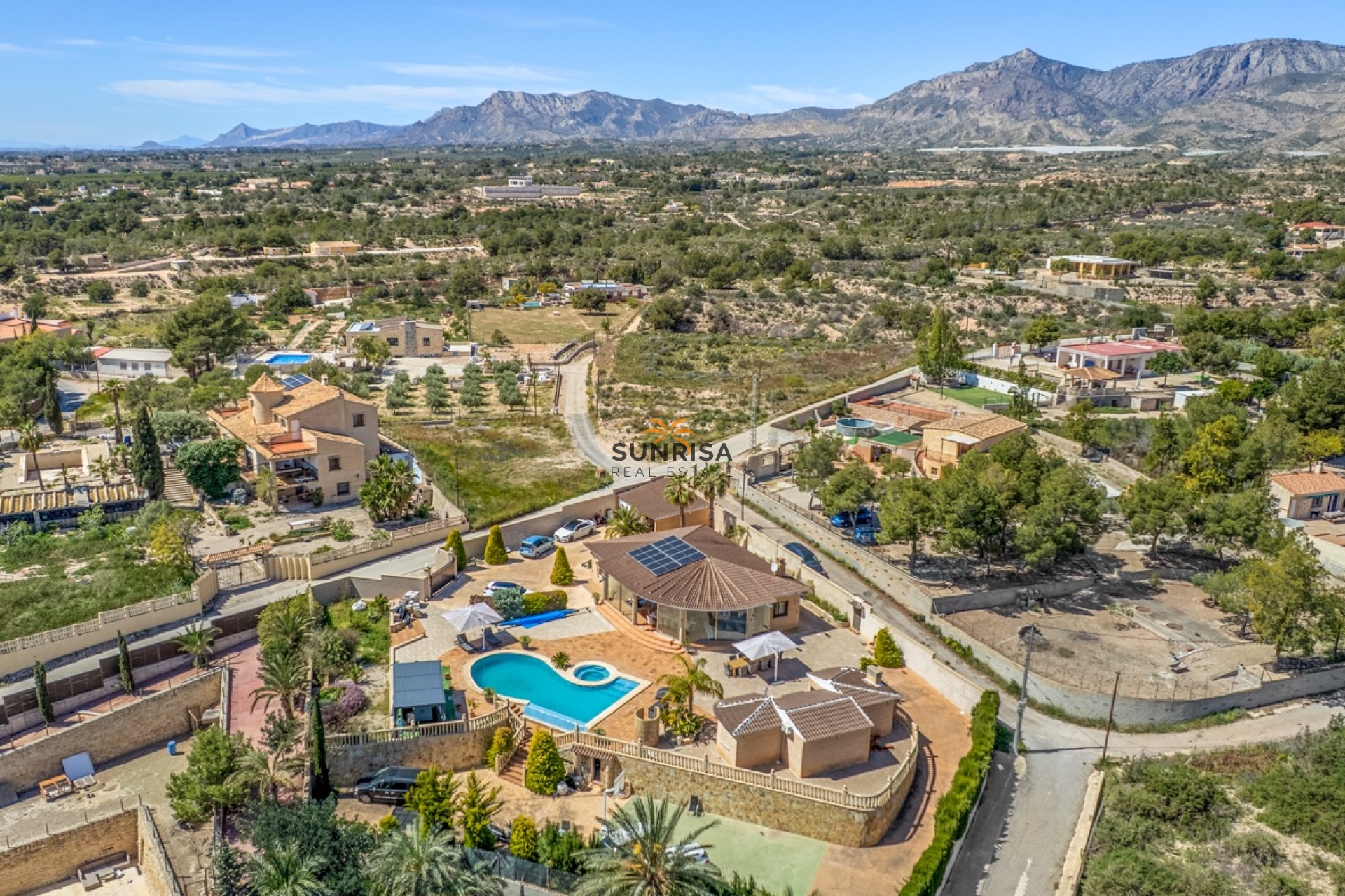 Revente - Finca - Crevillente