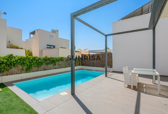 Villa · Resale - Ciudad Quesada - Rojales · Alicante · Spain