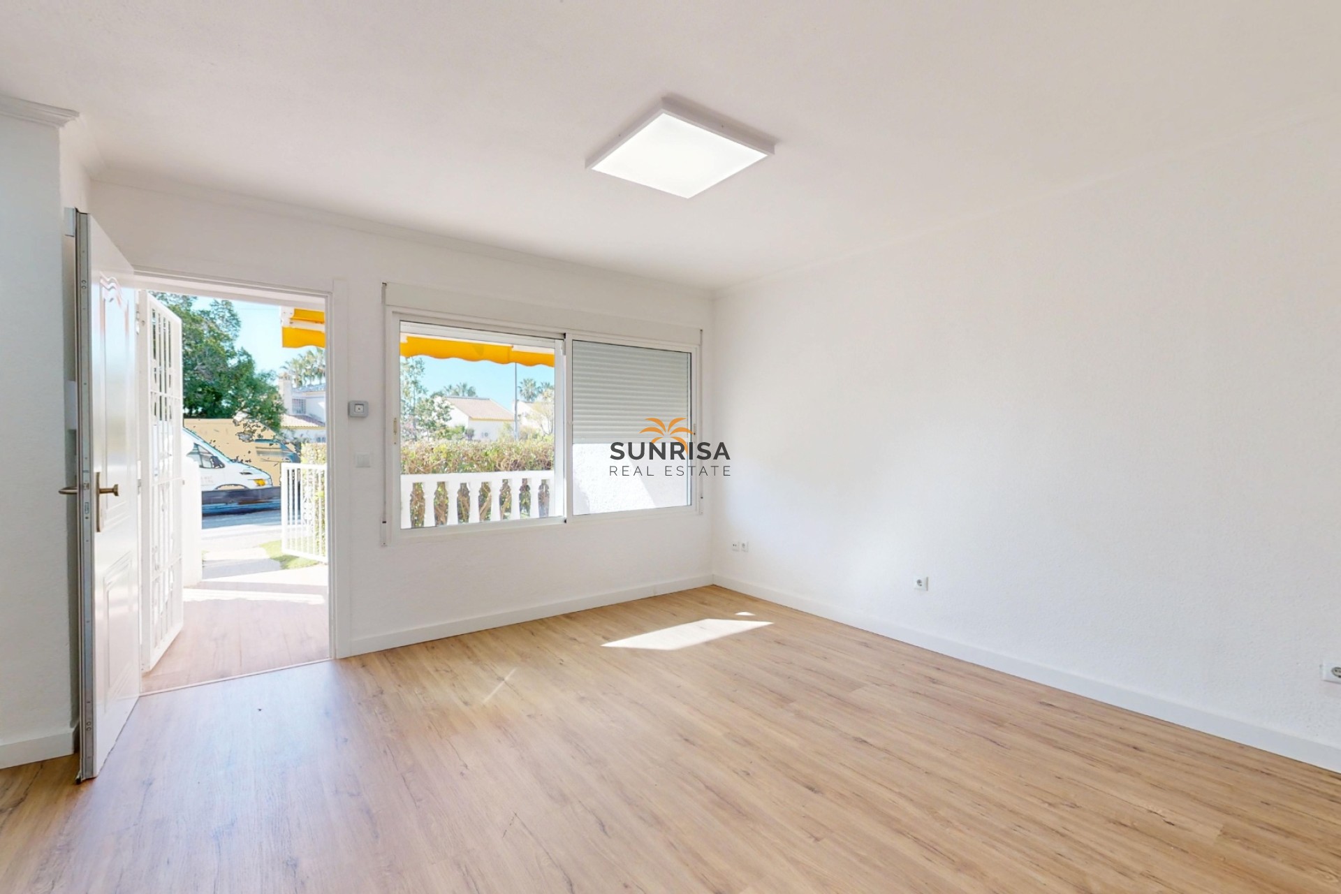 Reventa - Bungalow - Orihuela Costa