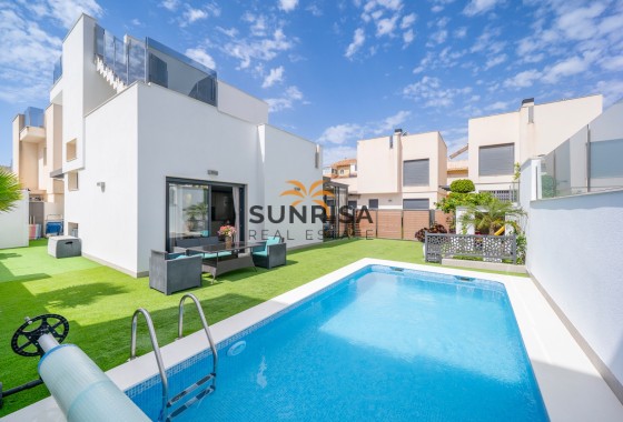 Villa · Revente - Torrevieja · Alicante · Espagne