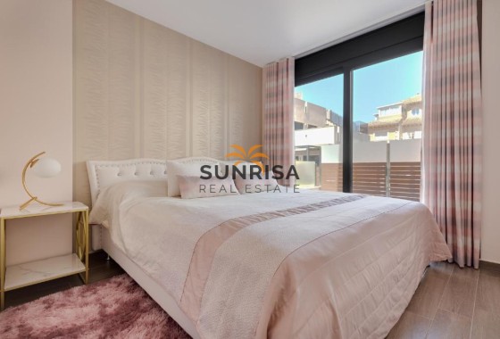 Villa · Revente - Torrevieja · Alicante · Espagne