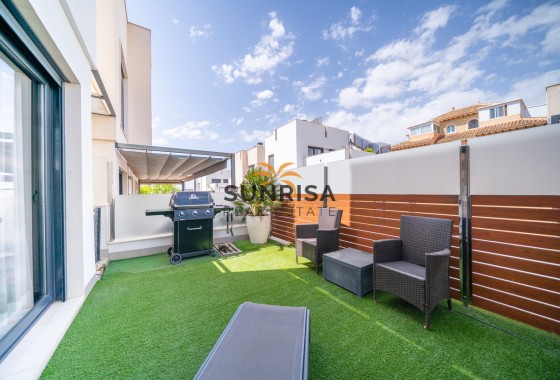 Villa · Revente - Torrevieja · Alicante · Espagne