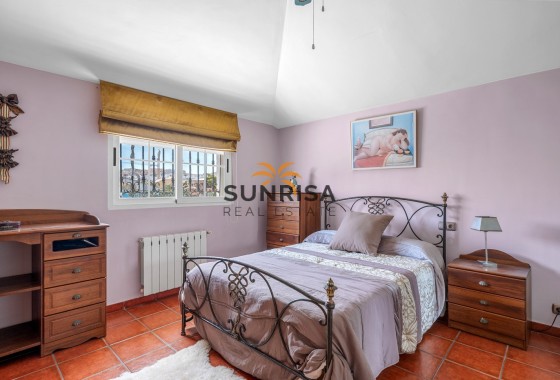 Villa · Reventa - Torrevieja · La Mata · Alicante · España