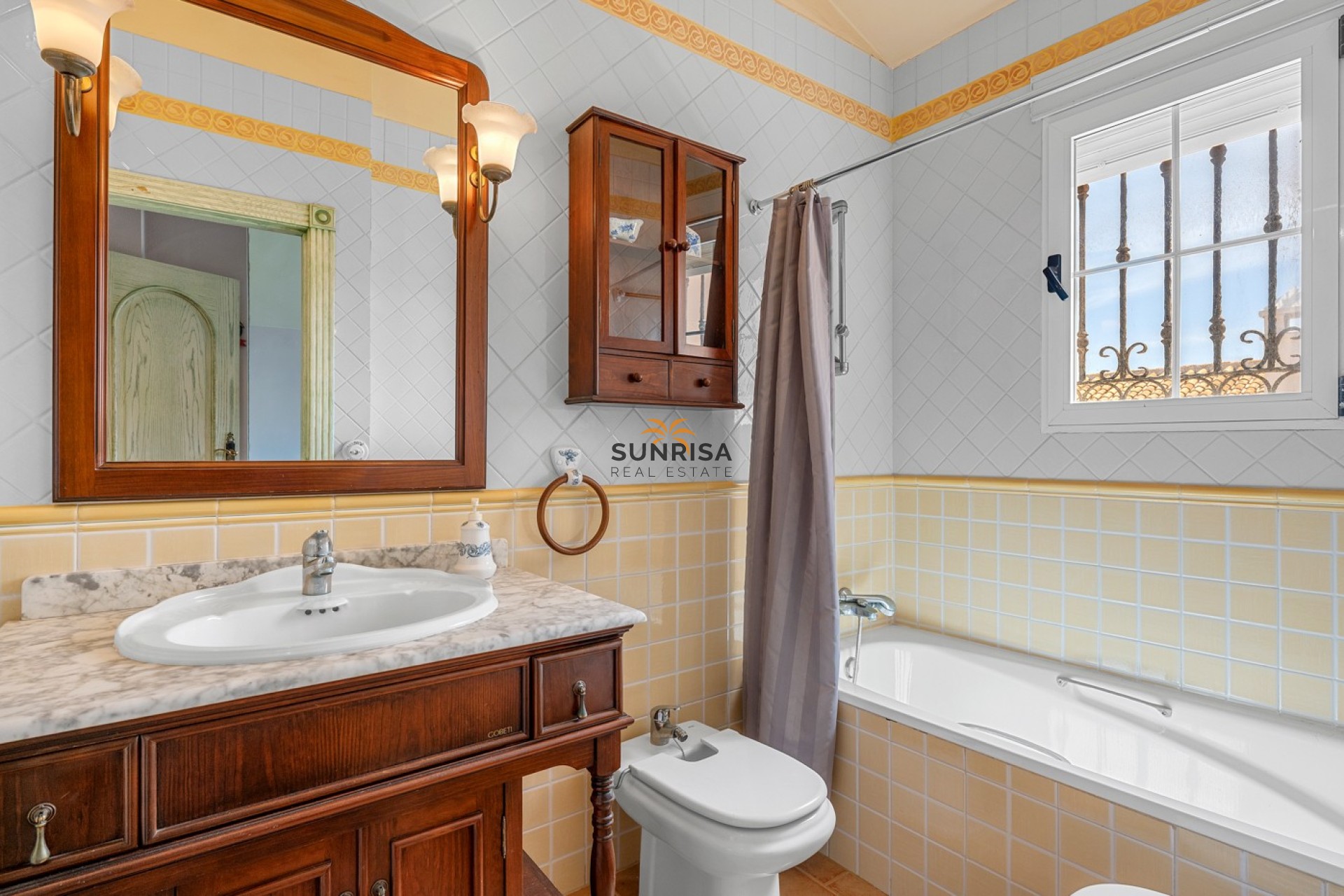 Reventa - Villa - Torrevieja