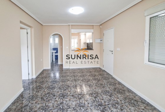 Bungalow · Herverkoop - Orihuela Costa · Alicante · Spanje