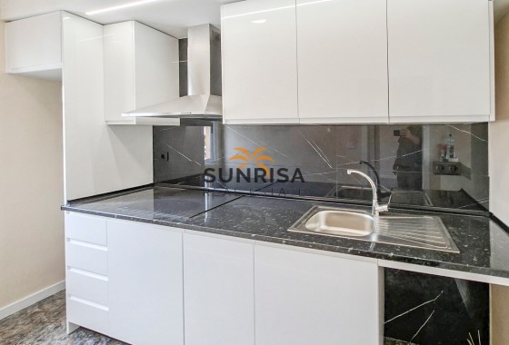 Bungalow · Herverkoop - Orihuela Costa · Alicante · Spanje