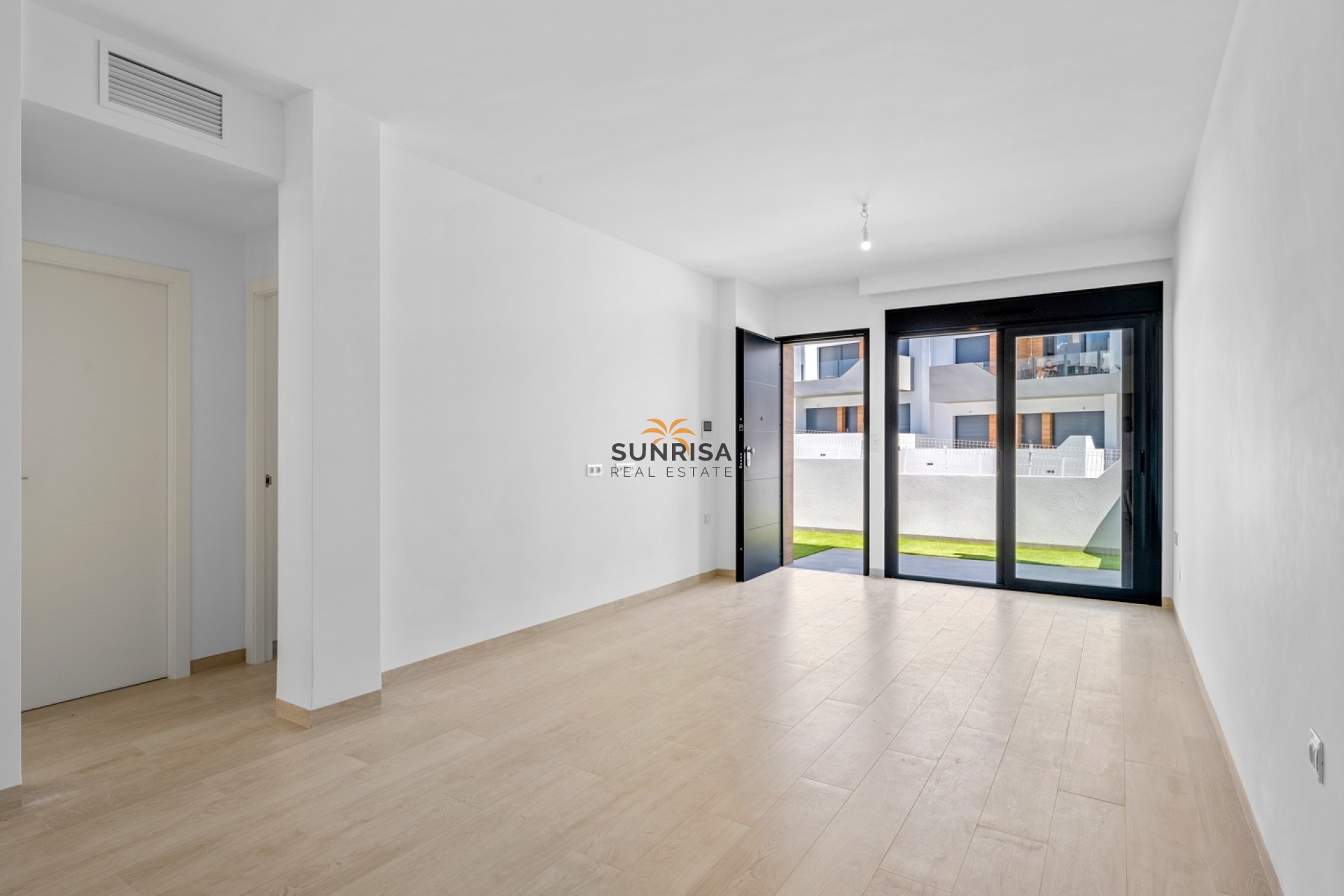 Resale - Apartment - San Miguel
