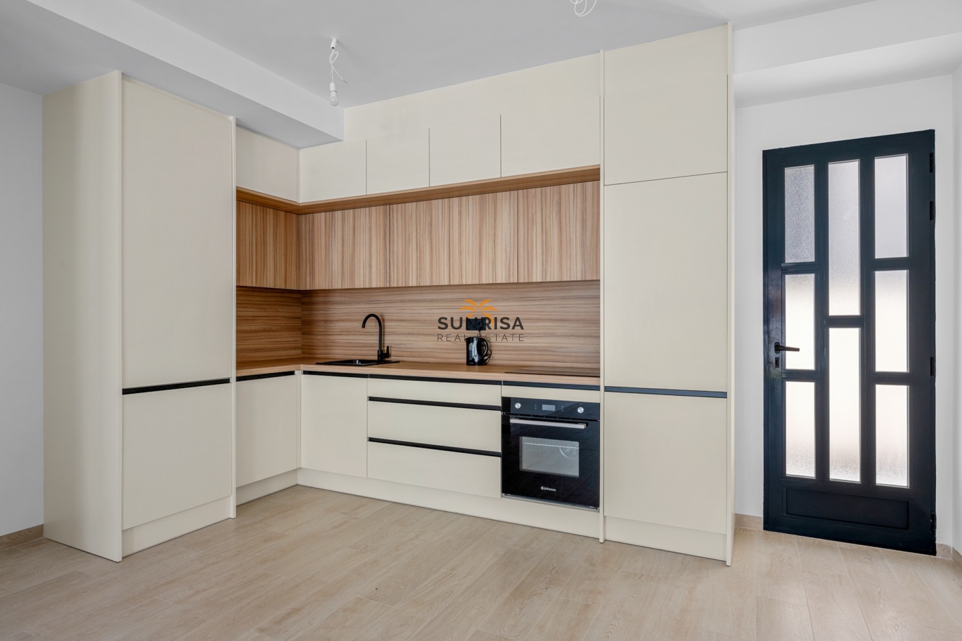 Resale - Apartment - San Miguel