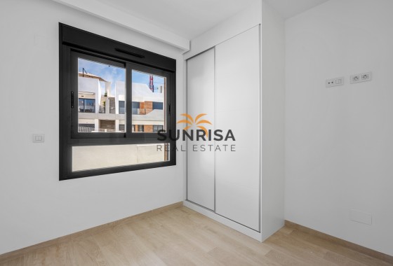 Apartment · Resale - San Miguel · Alicante · Spain