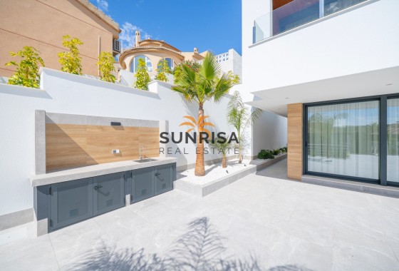 Villa · Resale - Ciudad Quesada · La Marquesa Golf · Alicante · Spain