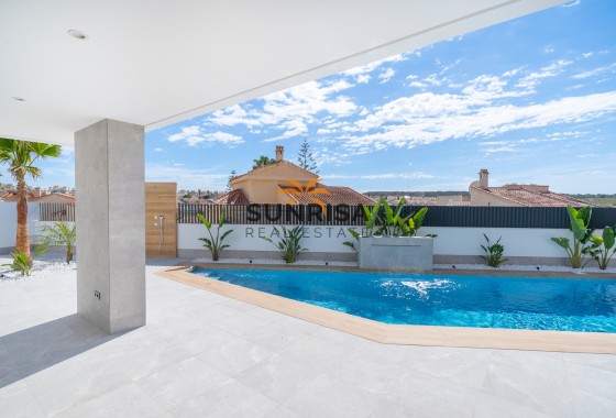 Villa · Resale - Ciudad Quesada · La Marquesa Golf · Alicante · Spain