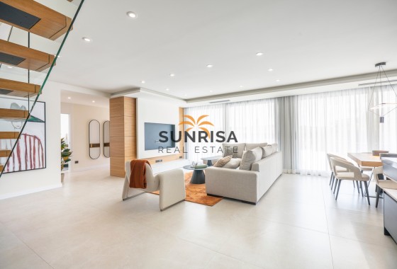 Villa · Resale - Ciudad Quesada · La Marquesa Golf · Alicante · Spain