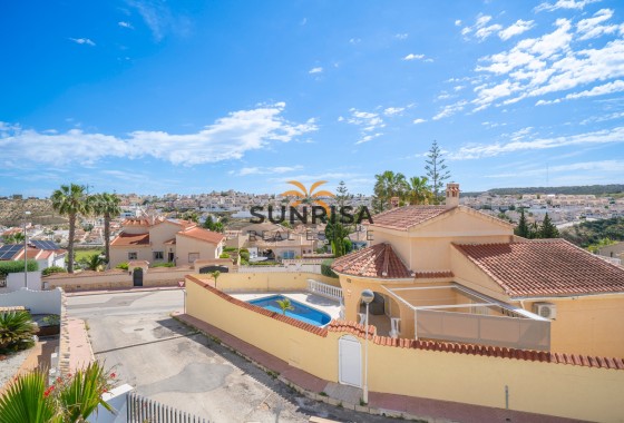 Villa · Resale - Ciudad Quesada · La Marquesa Golf · Alicante · Spain