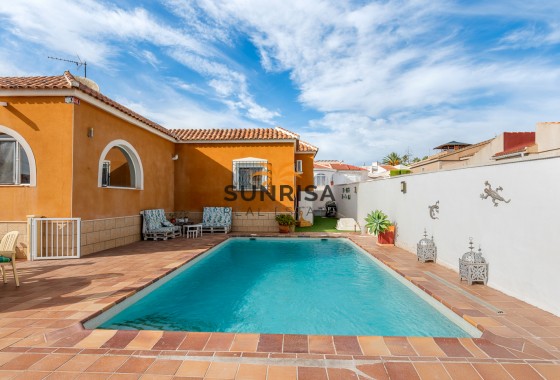 Villa · Revente - Ciudad Quesada - Rojales · Alicante · Espagne