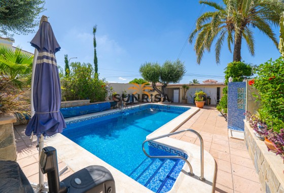 Villa · Resale - Ciudad Quesada · Alicante · Spain