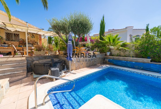 Villa · Resale - Ciudad Quesada · Alicante · Spain