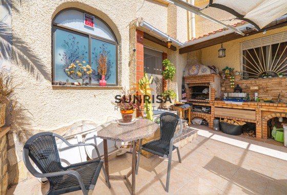 Villa · Resale - Ciudad Quesada · Alicante · Spain