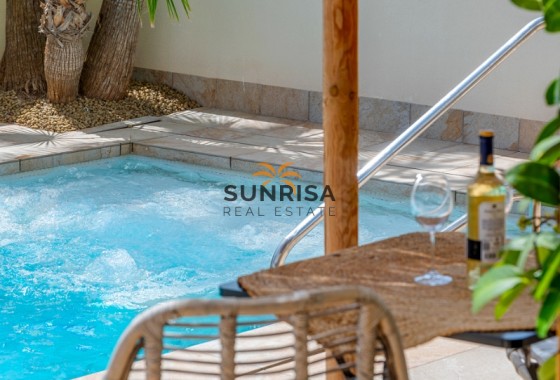 Villa · Reventa - Benijofar · Alicante · España