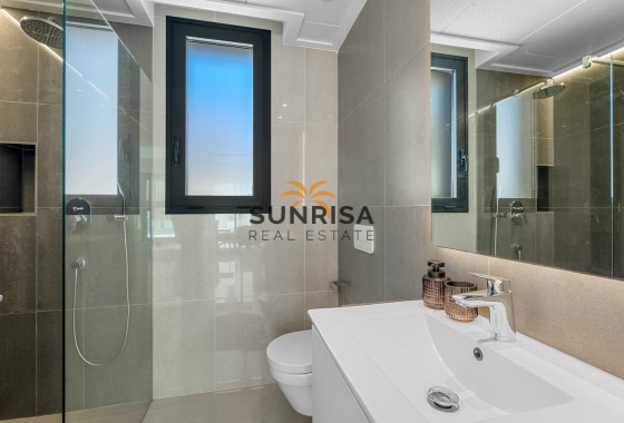 Villa · Resale - Guardamar del Segura · Alicante · Spain