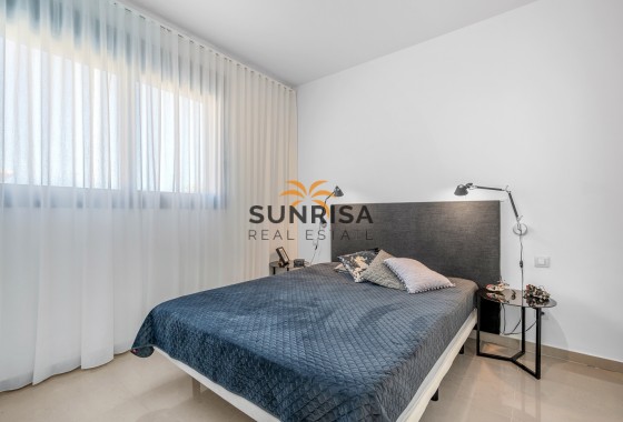 Villa · Resale - Guardamar del Segura · Alicante · Spain