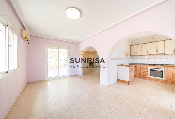 Villa · Revente - Ciudad Quesada - Rojales · Alicante · Espagne