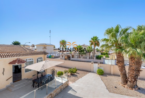Villa · Revente - Ciudad Quesada - Rojales · Alicante · Espagne