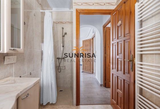 Villa · Revente - Ciudad Quesada - Rojales · Alicante · Espagne