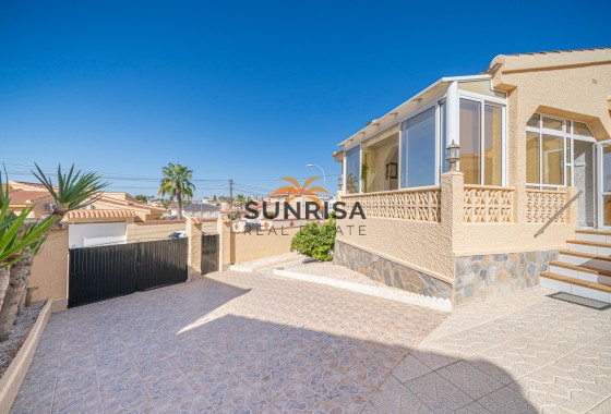 Villa · Resale - Ciudad Quesada - Rojales · Alicante · Spain