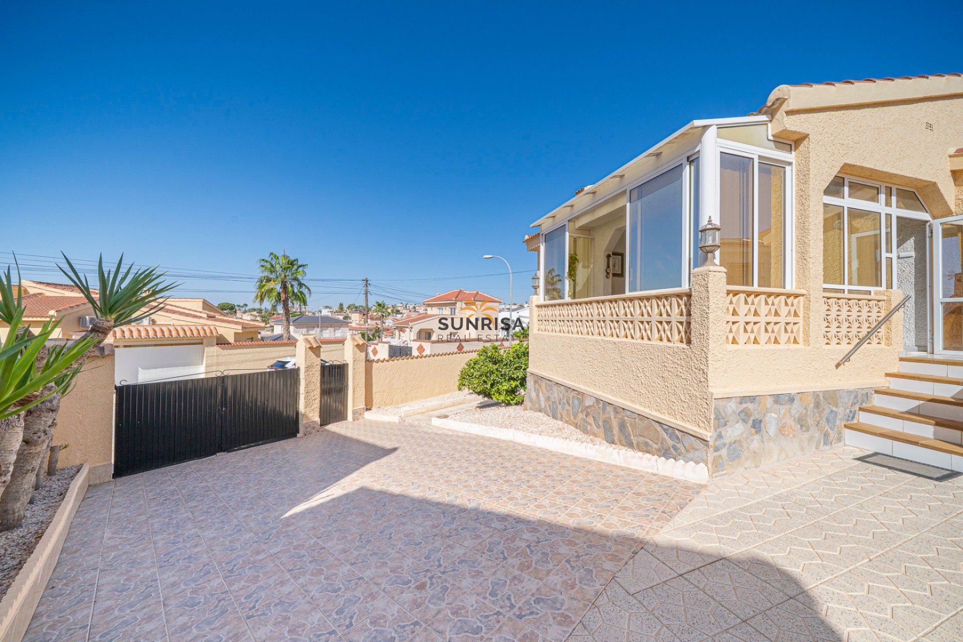 Resale - Villa - Ciudad Quesada - Rojales