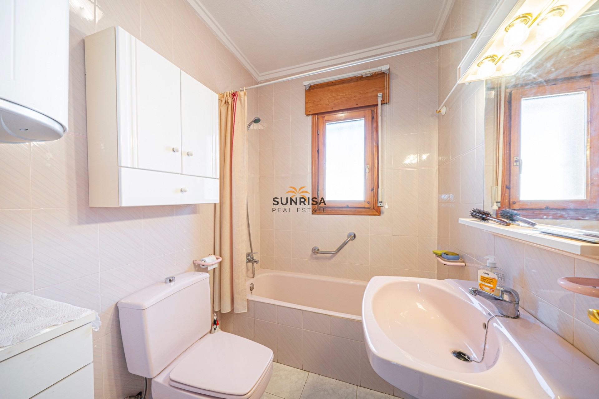 Resale - Villa - Ciudad Quesada - Rojales