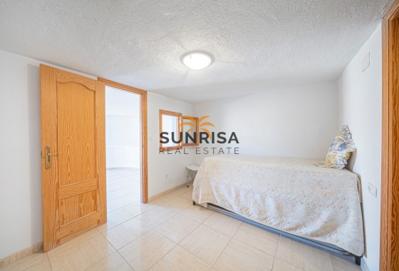 Villa · Resale - Ciudad Quesada - Rojales · Alicante · Spain