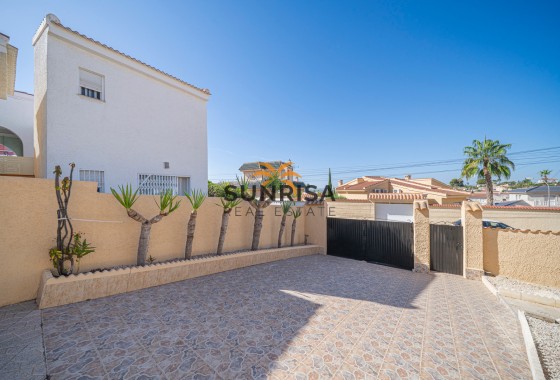 Villa · Resale - Ciudad Quesada - Rojales · Alicante · Spain
