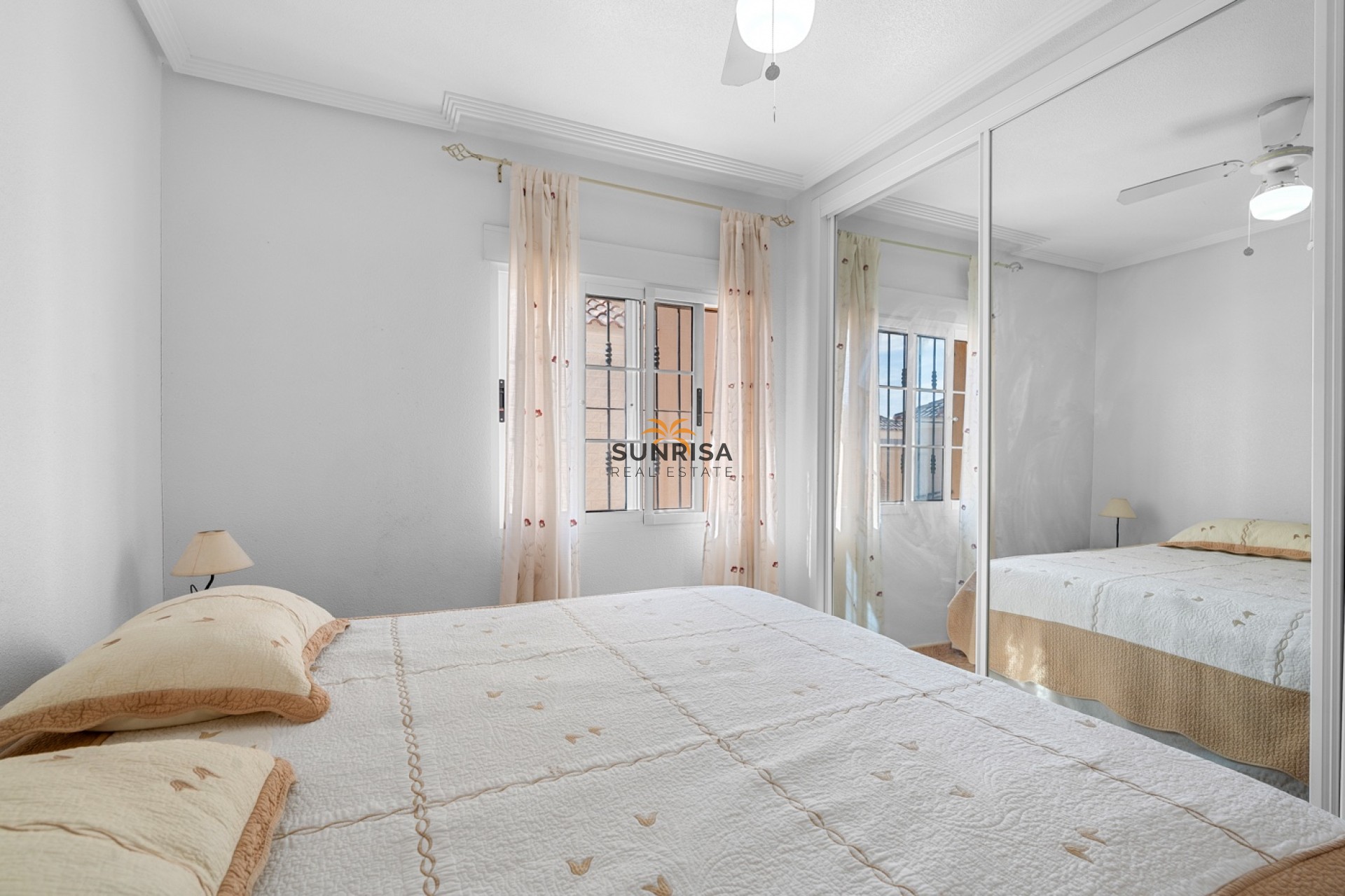 Resale - Villa - Guardamar del Segura