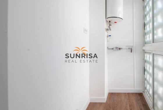 Appartement · Herverkoop - Torrevieja · Acequion · Alicante · Spanje