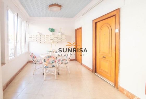 Appartement · Herverkoop - Torrevieja · Acequion · Alicante · Spanje
