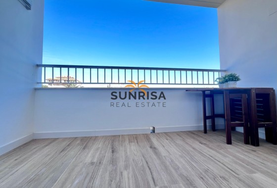Appartement · Herverkoop - Torrevieja · Punta Prima · Alicante · Spanje