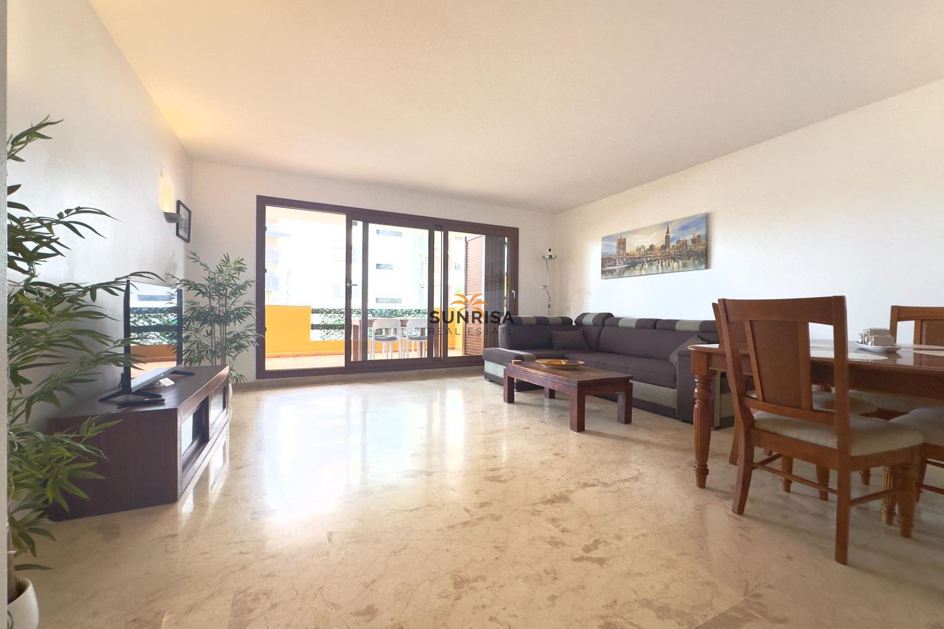 Resale - Apartment - Torrevieja