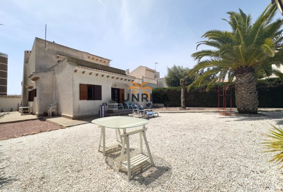 Villa · Resale - Orihuela Costa · La Zenia · Alicante · Spain