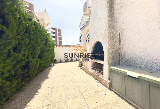 Villa · Resale - Orihuela Costa · La Zenia · Alicante · Spain