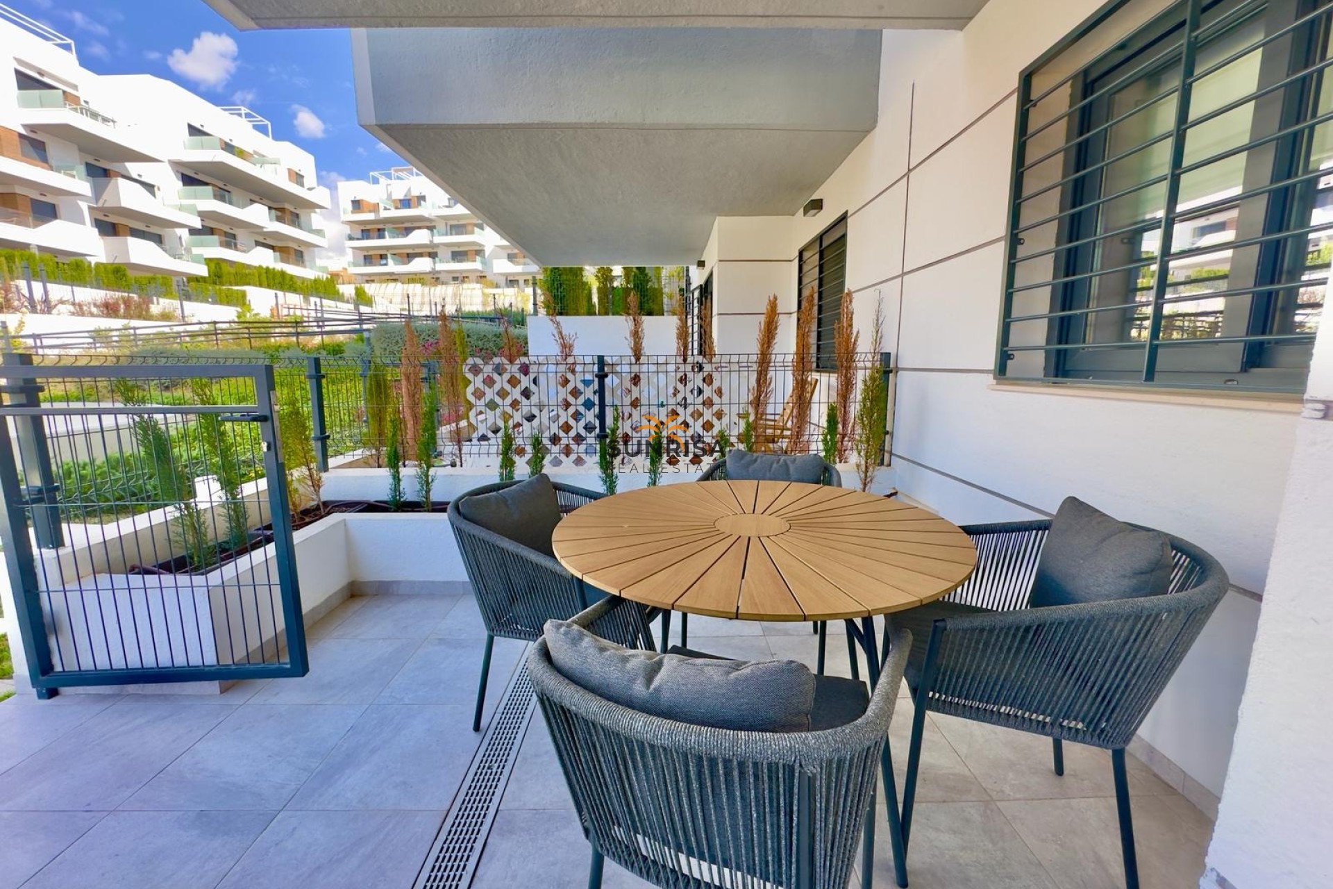 Resale - Apartment - Orihuela Costa