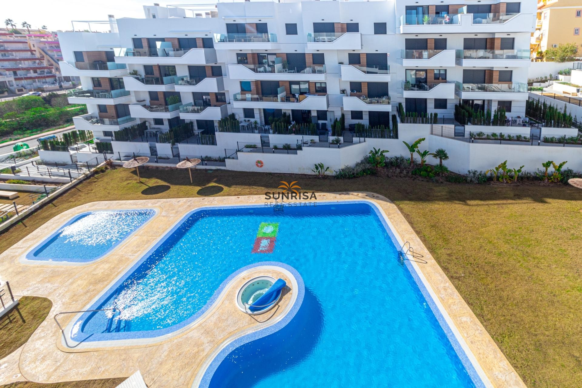 Resale - Apartment - Orihuela Costa