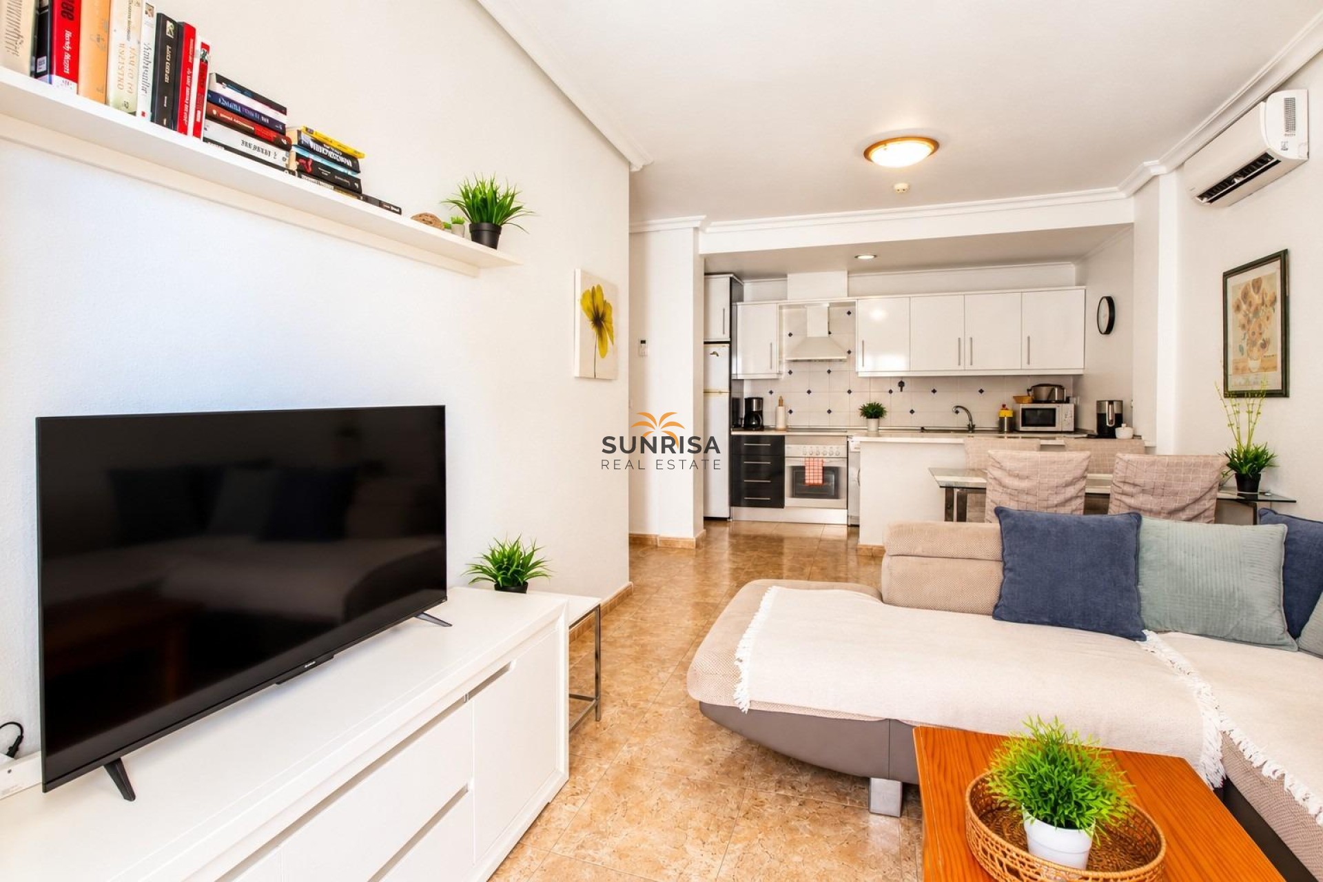 Resale - Apartment - Orihuela Costa