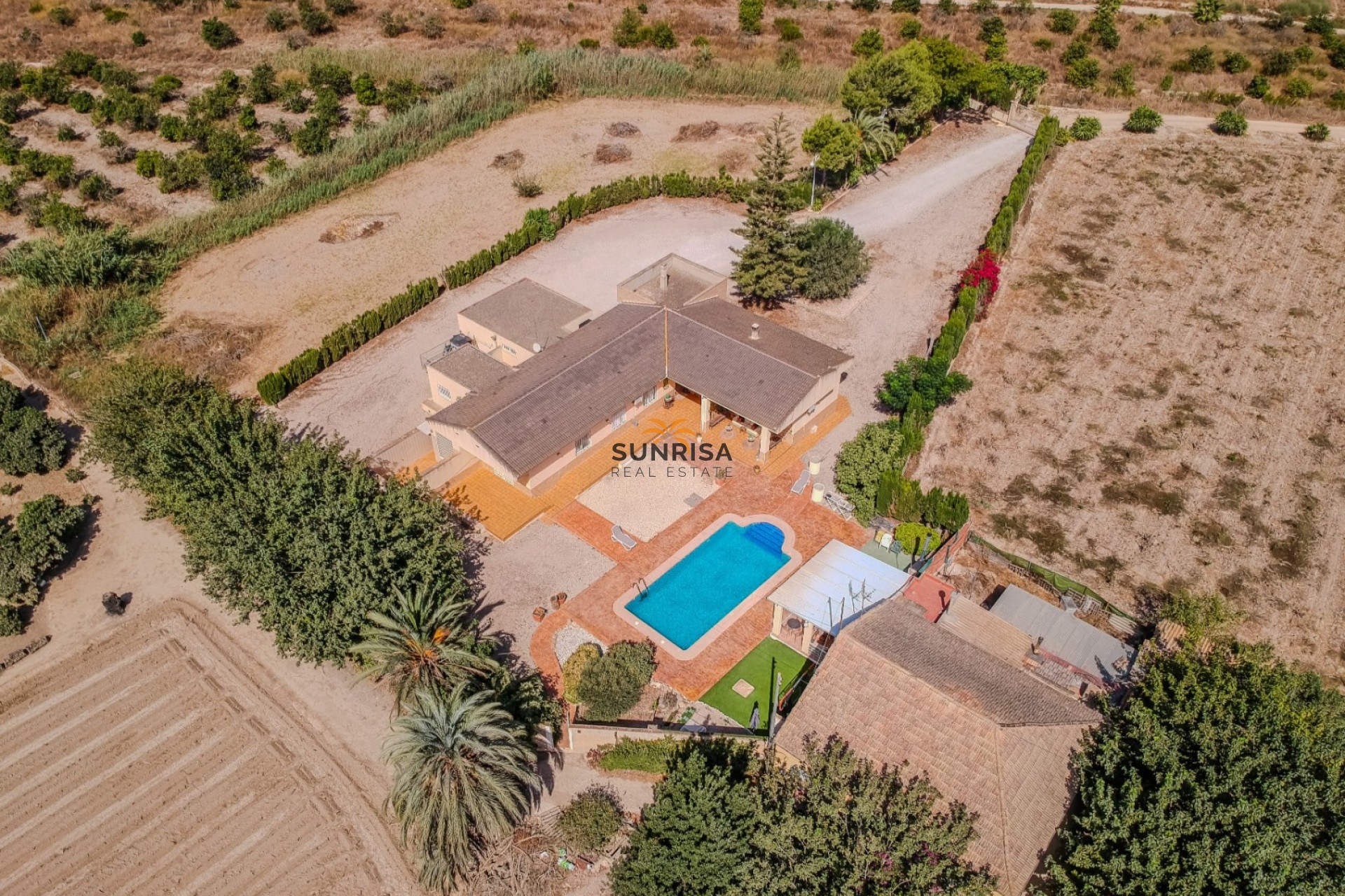 Reventa - Casa de campo - Almoradí