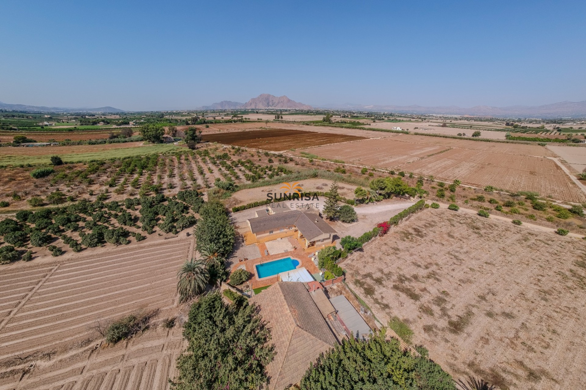 Reventa - Casa de campo - Almoradí