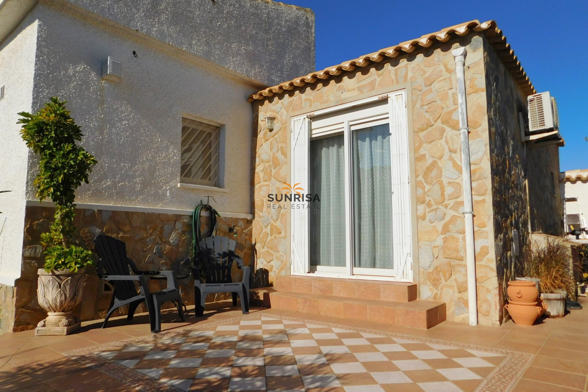 Herverkoop - Villa - Torrevieja